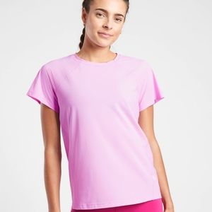 Athleta Ultimate tee